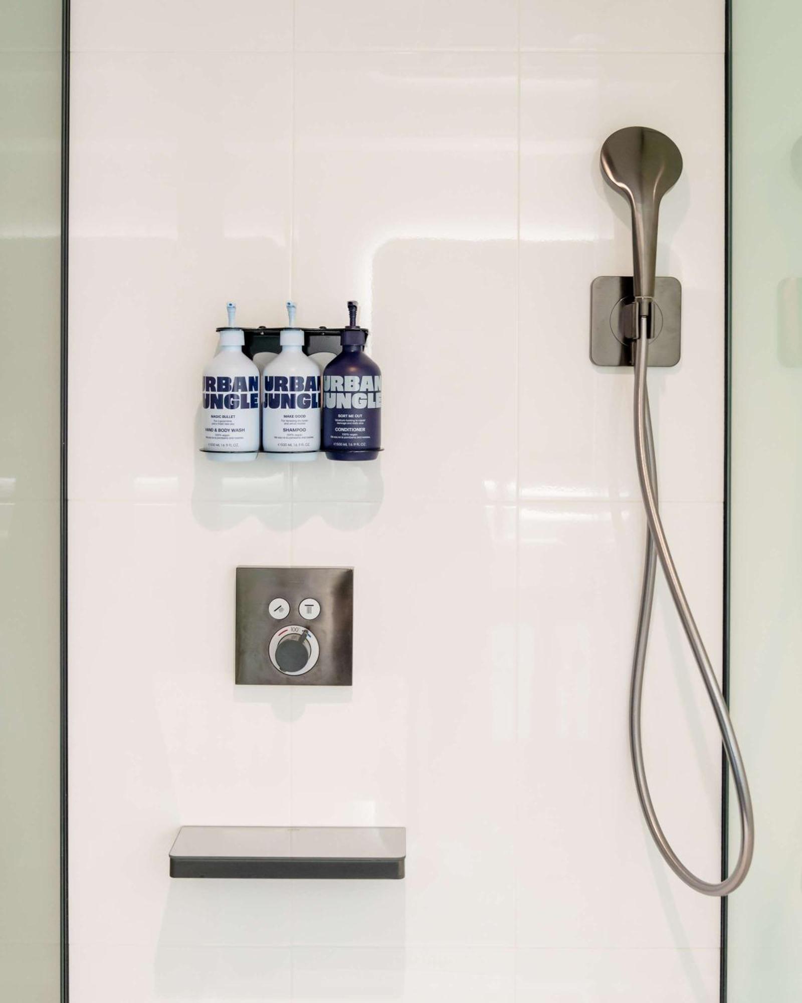 Yotelpad Stratford Hotel